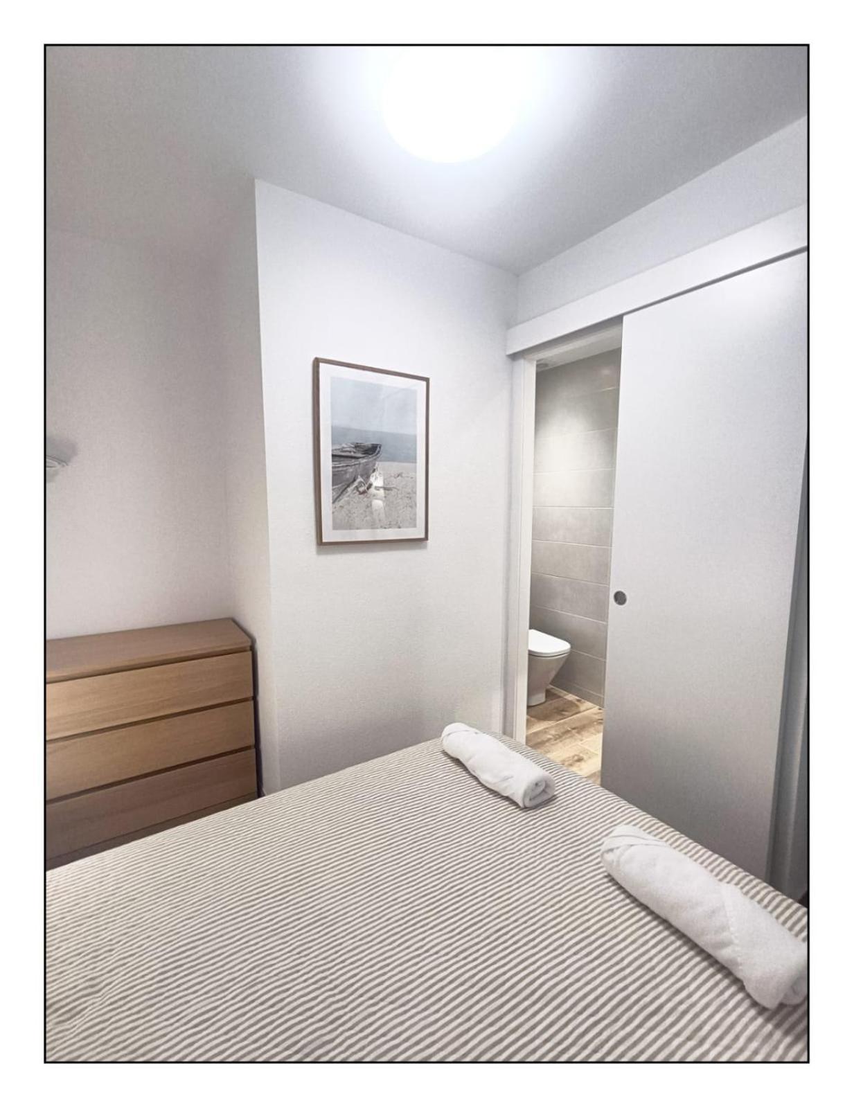 Apartamento - Wifi Free - Piscina - 50 M Playa Salou Esterno foto