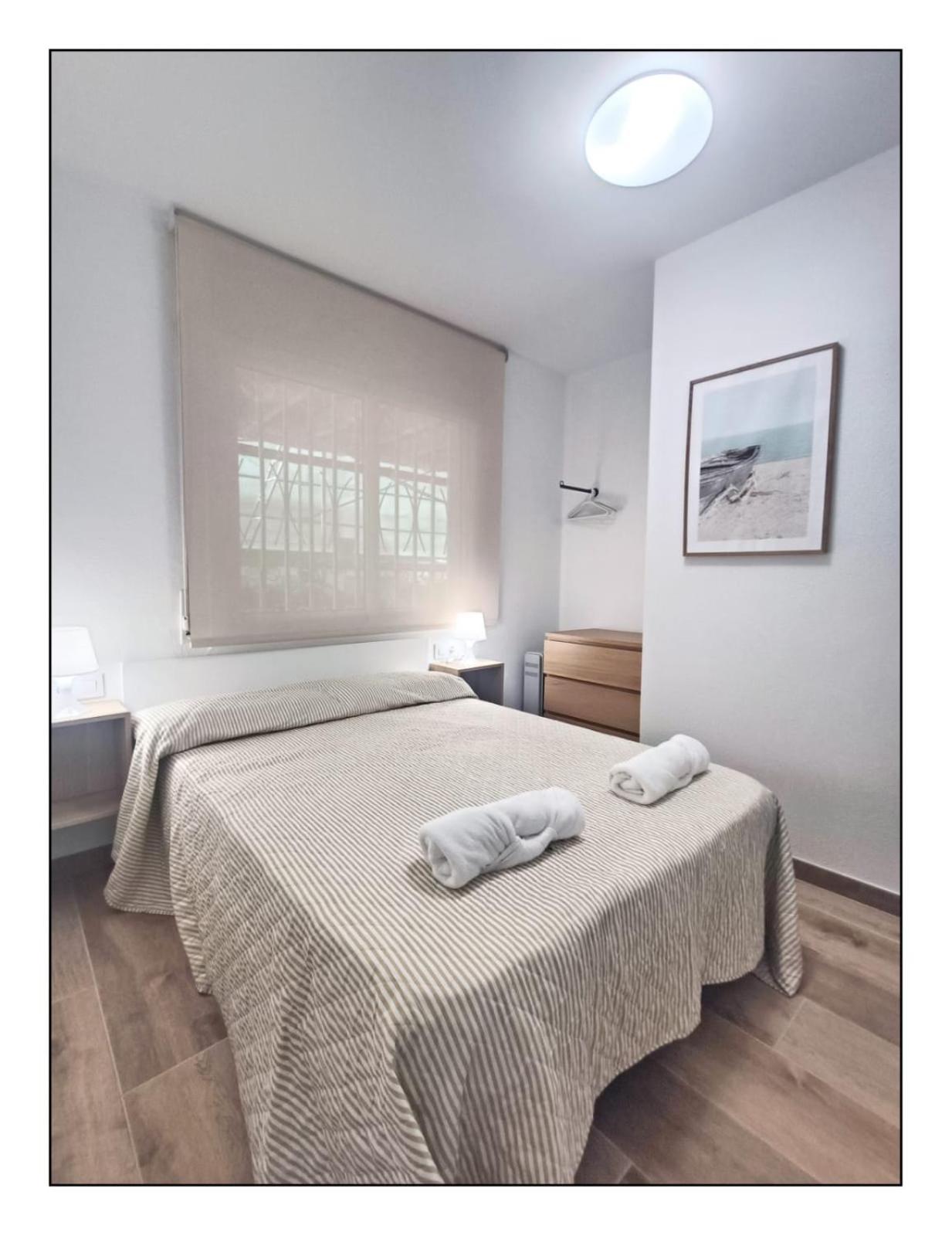 Apartamento - Wifi Free - Piscina - 50 M Playa Salou Esterno foto